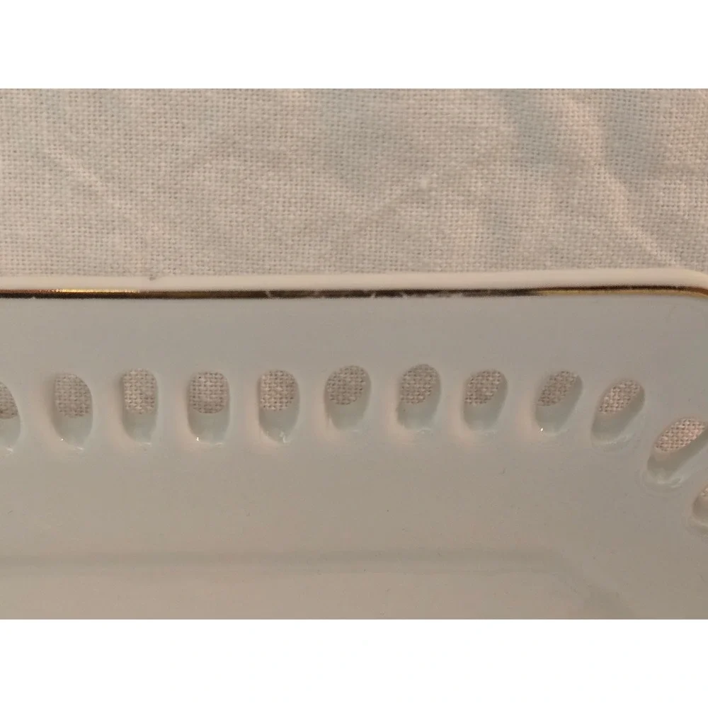 Vintage Formalities by Baum Bros Fruit Berry Dessert Serving‎ Dish Gold Trim